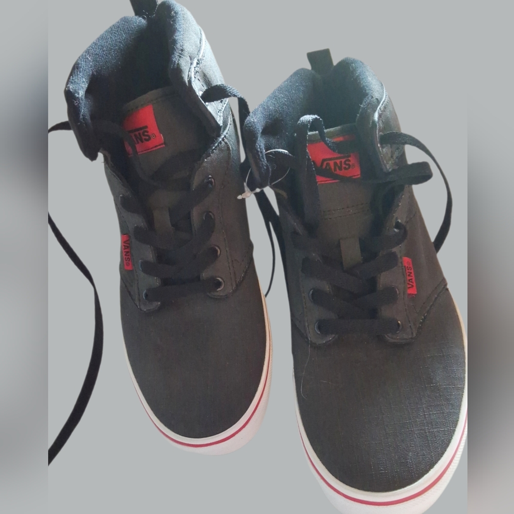 New Vans High-Top Sneakers - Black/Red - Youth Size 5 (CAD)